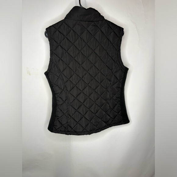 Women’s Andrew Marc Quilted Jacket Vest - Picture 2 of 8